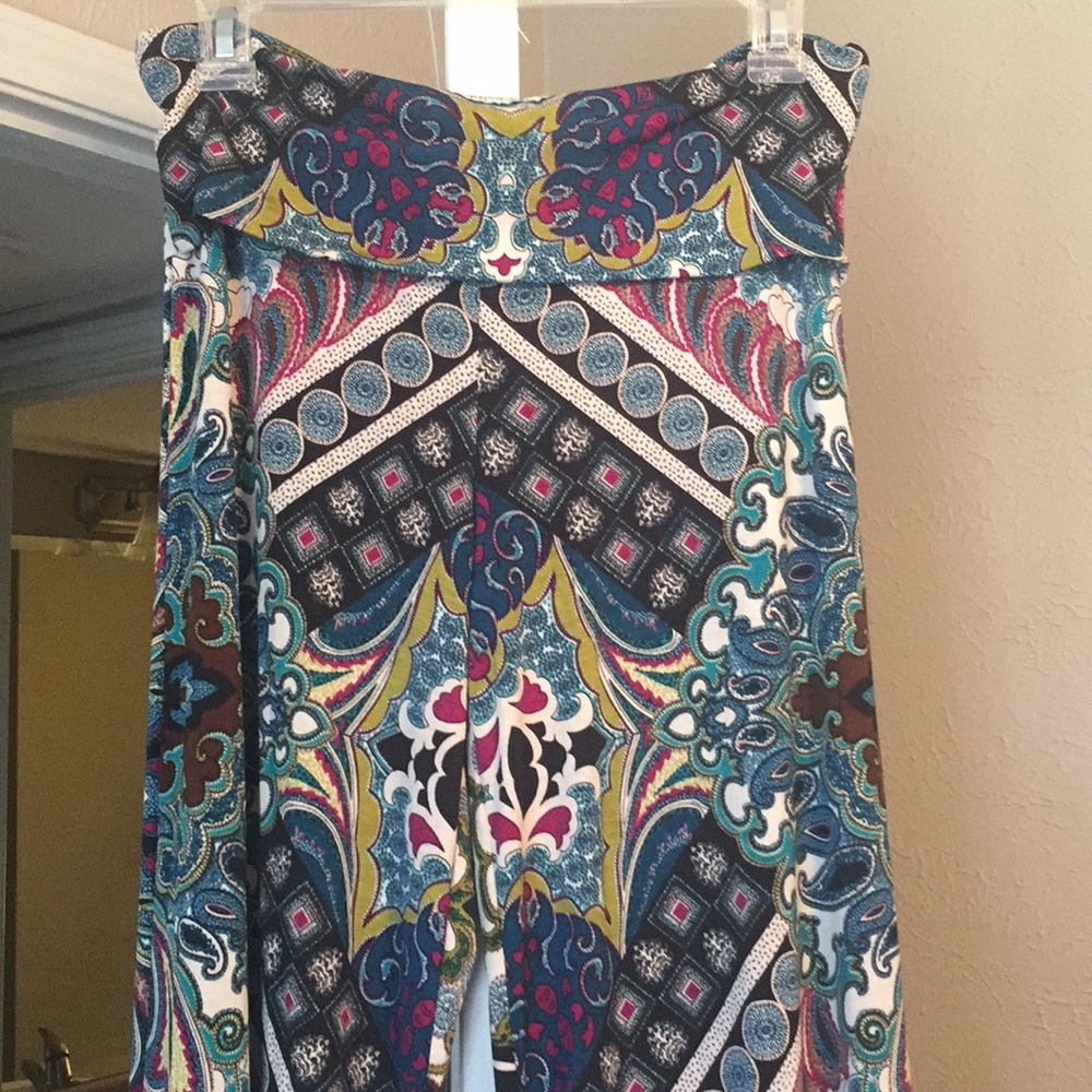 Fun pants! - Picture 2 of 4